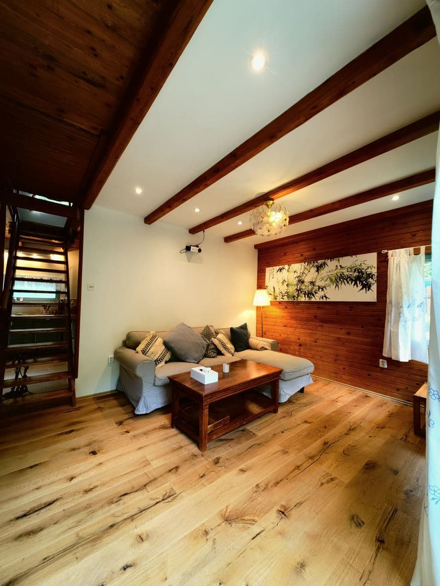 Pronájem bytu 200 m², Vatra, Petrov, Středočeský kraj Pronájem bytu 200 m², Vatra, Petrov, Středočeský kraj
