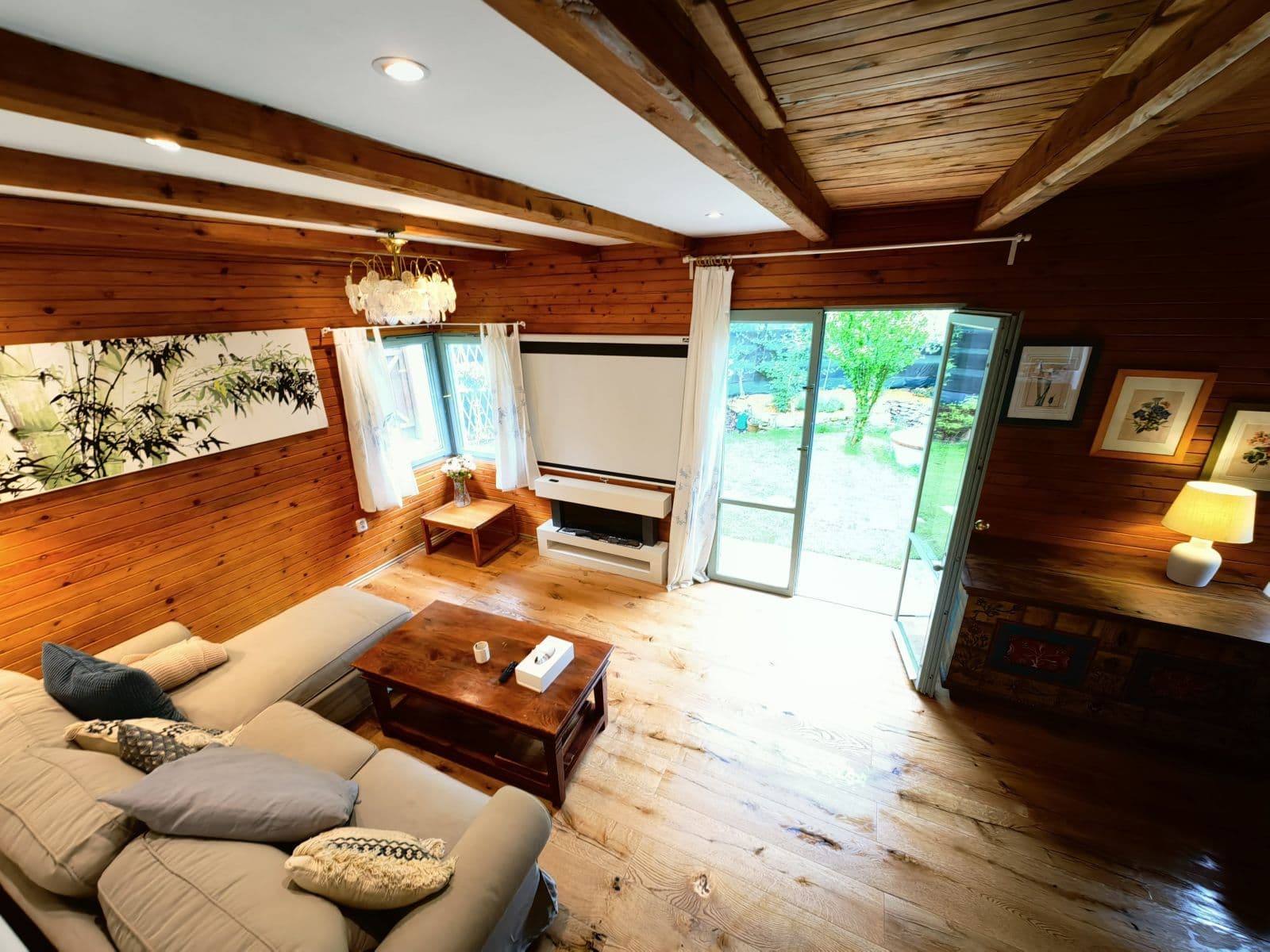 Pronájem bytu  200 m², Vatra, Petrov, Středočeský kraj Pronájem bytu  200 m², Vatra, Petrov, Středočeský kraj