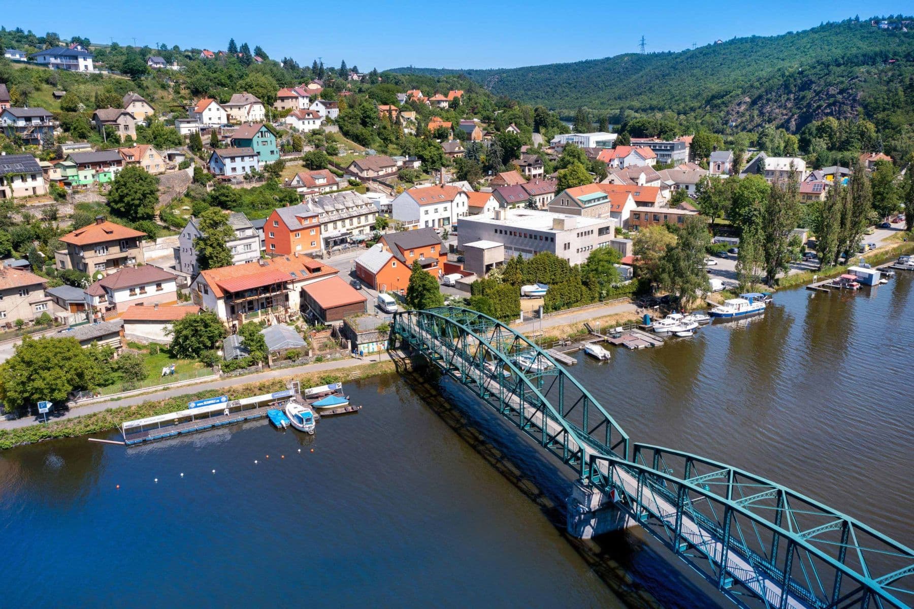 Pronájem bytu 200 m², Vatra, Petrov, Středočeský kraj Pronájem bytu 200 m², Vatra, Petrov, Středočeský kraj