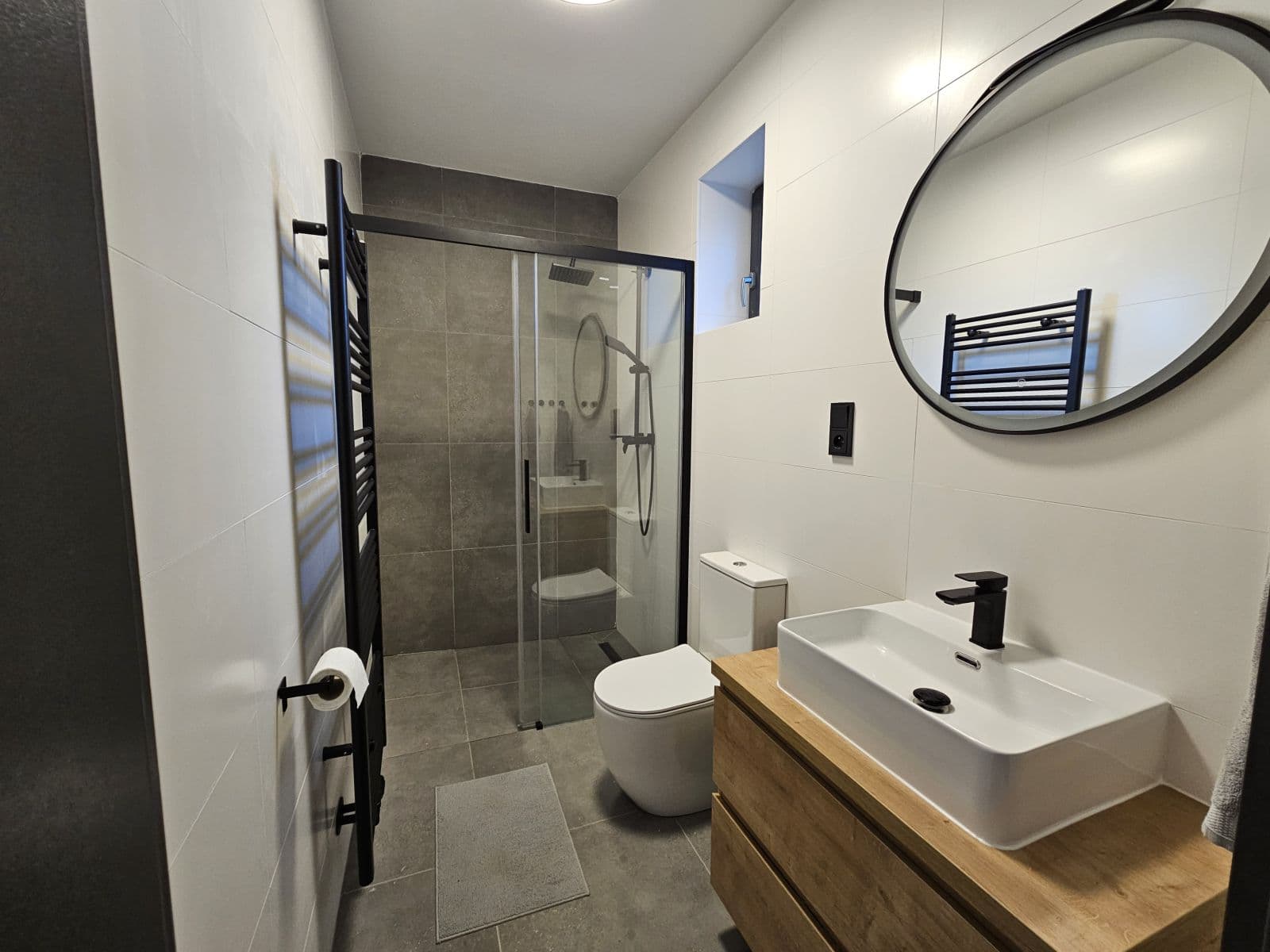 Pronájem bytu  60 m², Dykova, Ústí nad Labem, Ústecký kraj Pronájem bytu  60 m², Dykova, Ústí nad Labem, Ústecký kraj