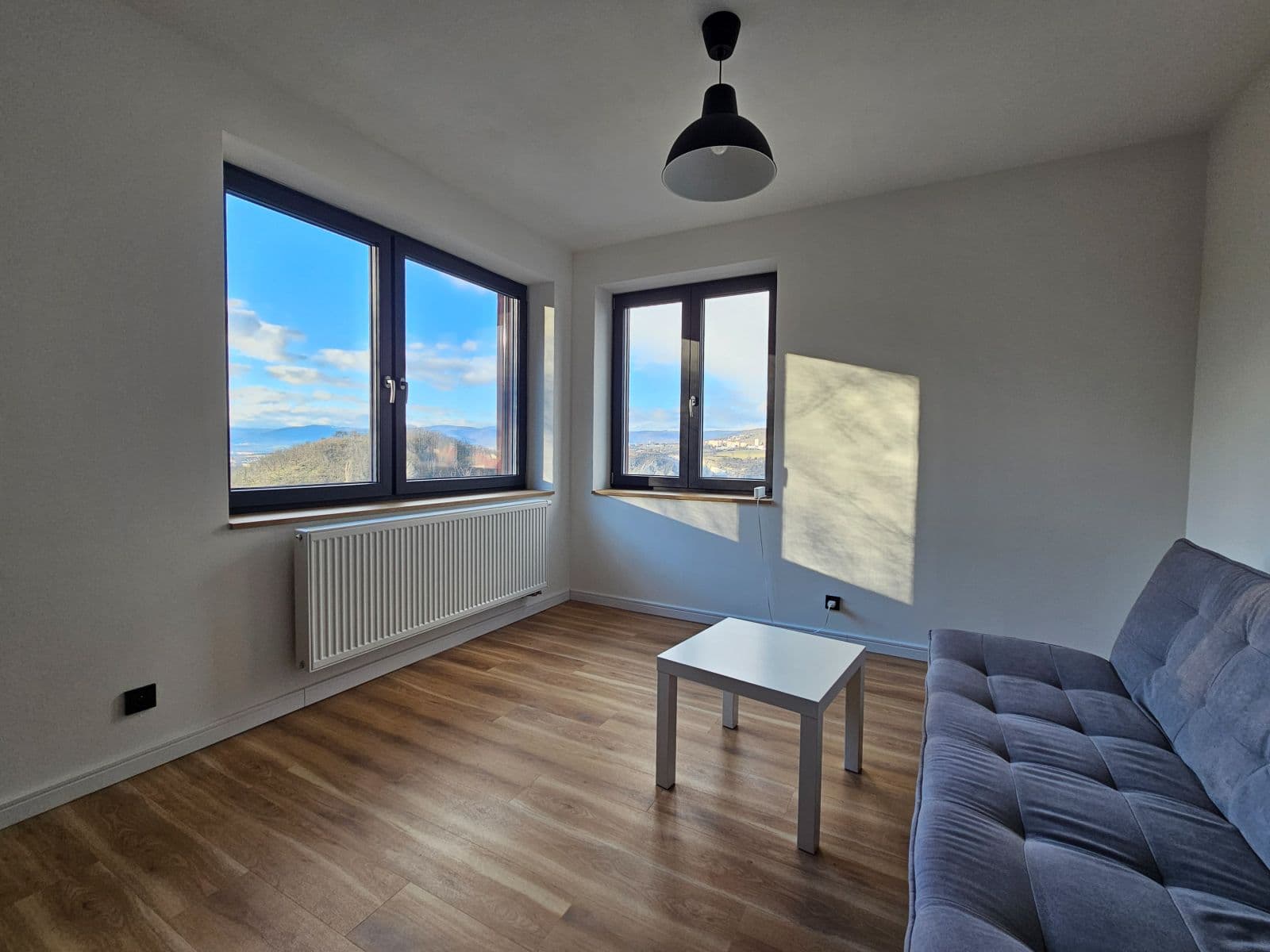 Pronájem bytu  60 m², Dykova, Ústí nad Labem, Ústecký kraj Pronájem bytu  60 m², Dykova, Ústí nad Labem, Ústecký kraj