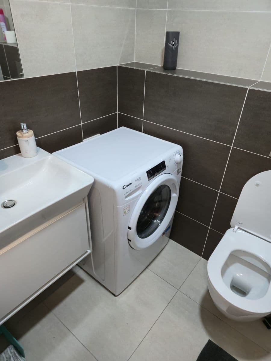 Pronájem bytu 22 m², Plzeňská, Praha, Praha Pronájem bytu 22 m², Plzeňská, Praha, Praha