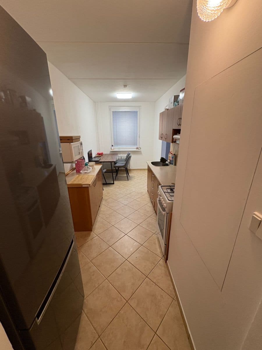 Pronájem bytu 3+1 73 m², Brodského, Praha, Praha Pronájem bytu 3+1 73 m², Brodského, Praha, Praha