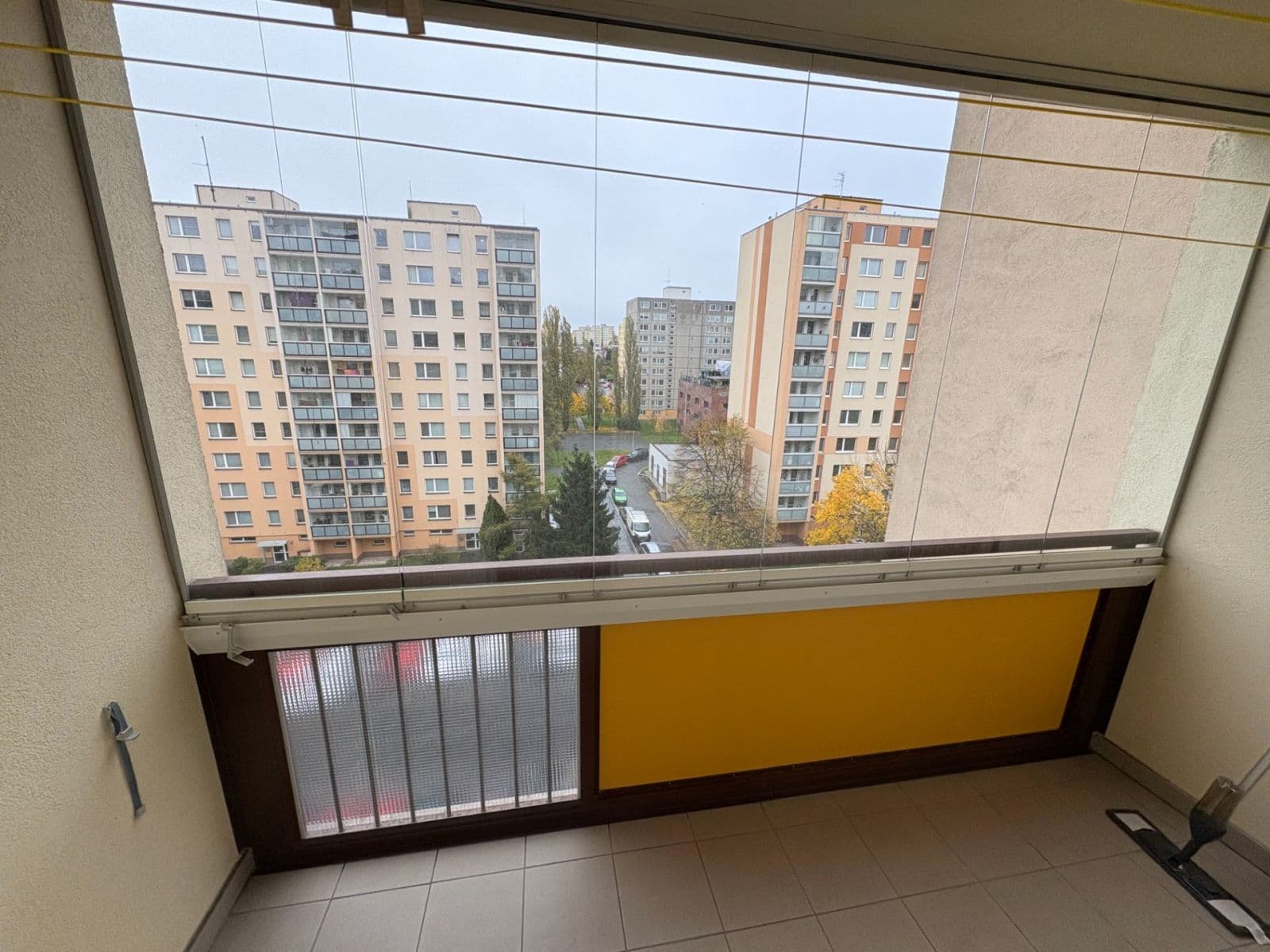 Pronájem bytu 3+1 73 m², Brodského, Praha, Praha Pronájem bytu 3+1 73 m², Brodského, Praha, Praha
