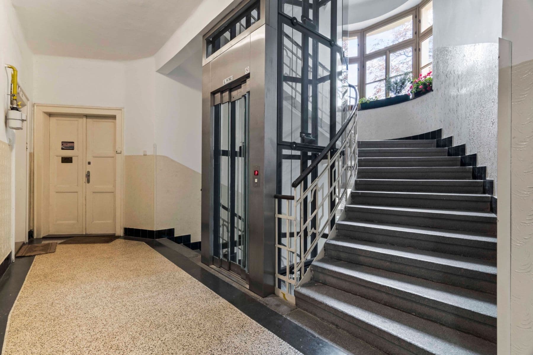 Pronájem bytu 1+kk 27 m², Chvalova, Praha, Praha Pronájem bytu 1+kk 27 m², Chvalova, Praha, Praha