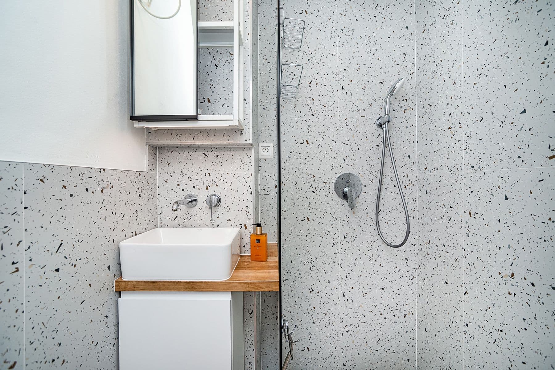 Prodej bytu 1+kk 26 m², Přibyslavská, Praha, Praha Prodej bytu 1+kk 26 m², Přibyslavská, Praha, Praha