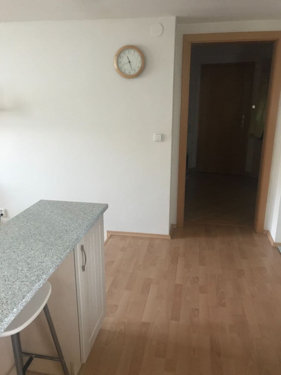 Pronájem bytu 2+kk 49 m², J. Palacha, Břeclav, Jihomoravský kraj Pronájem bytu 2+kk 49 m², J. Palacha, Břeclav, Jihomoravský kraj