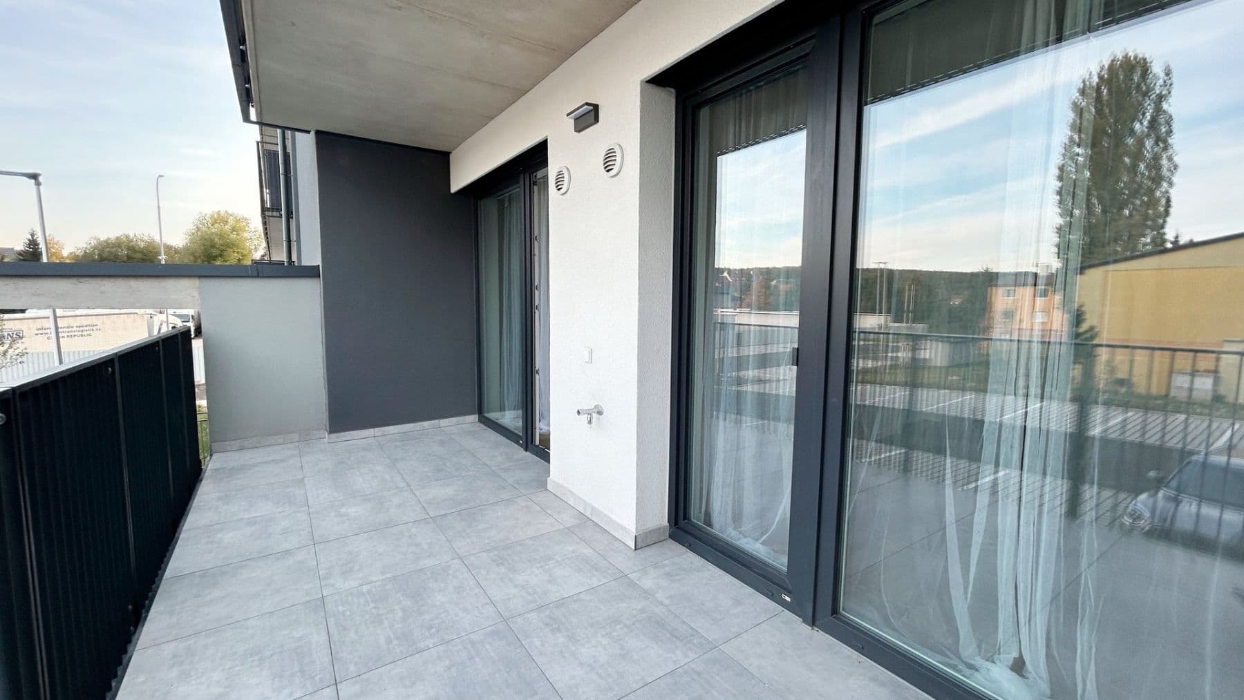 Pronájem bytu 2+kk 49 m², Ke křížku, Kladno, Středočeský kraj Pronájem bytu 2+kk 49 m², Ke křížku, Kladno, Středočeský kraj