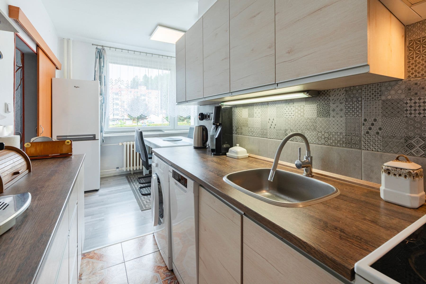 Prodej bytu 3+1 82 m², Poštovní, Desná, Liberecký kraj Prodej bytu 3+1 82 m², Poštovní, Desná, Liberecký kraj