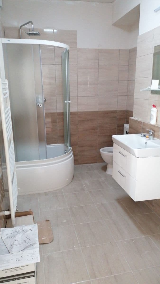 Prodej domu 173 m², pozemek 682 m², Nezvalova, Jirny, Středočeský kraj Prodej domu 173 m², pozemek 682 m², Nezvalova, Jirny, Středočeský kraj