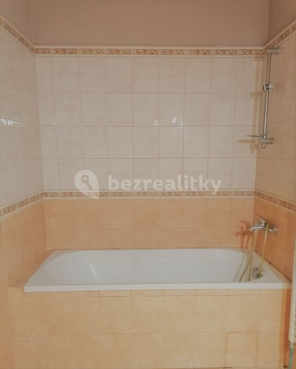 Prodej domu 173 m², pozemek 682 m², Nezvalova, Jirny, Středočeský kraj Prodej domu 173 m², pozemek 682 m², Nezvalova, Jirny, Středočeský kraj