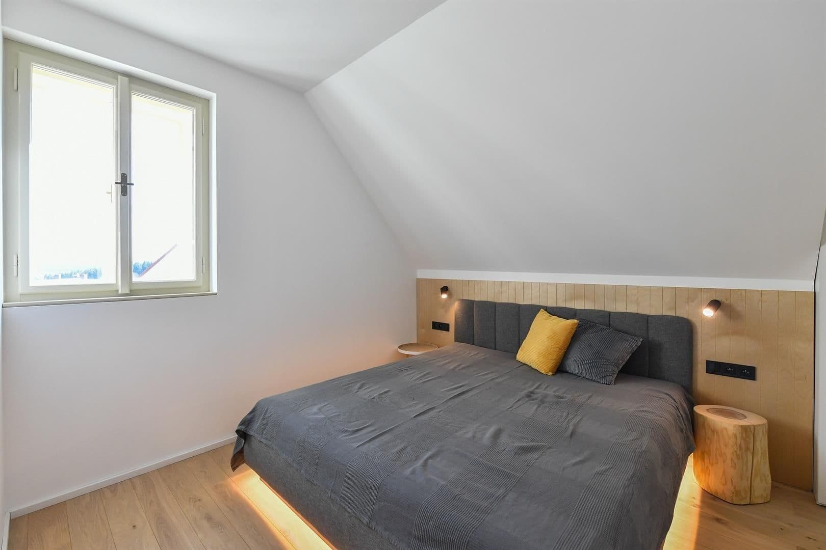 Pronájem bytu 3+kk 54 m², Vacov, Jihočeský kraj Pronájem bytu 3+kk 54 m², Vacov, Jihočeský kraj