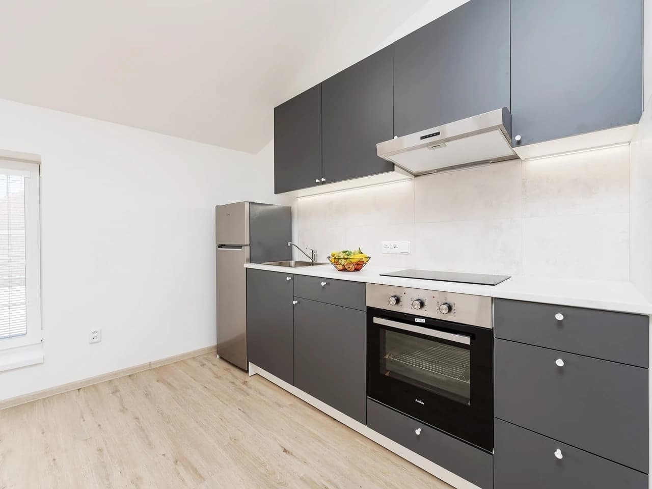 Pronájem bytu 1+kk 35 m², Poděbradova, Brno, Jihomoravský kraj Pronájem bytu 1+kk 35 m², Poděbradova, Brno, Jihomoravský kraj