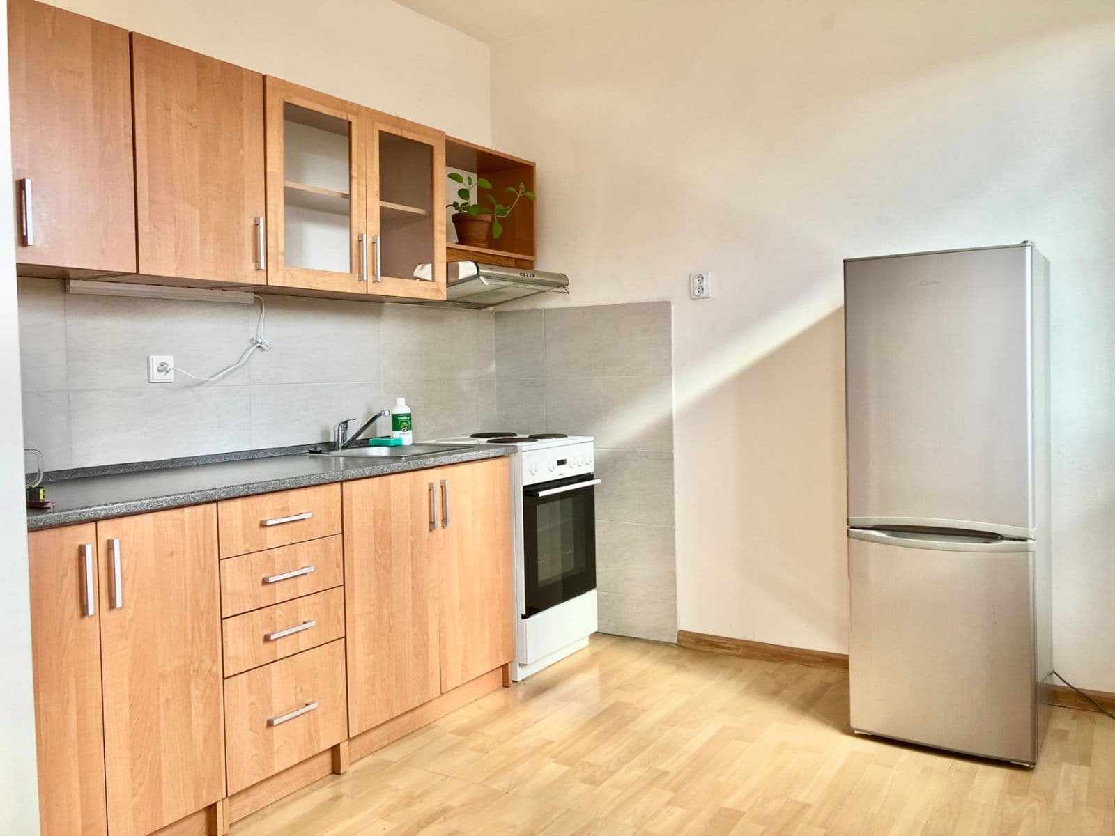 Pronájem bytu 3+1 56 m², U Remízku, Hořovice, Středočeský kraj Pronájem bytu 3+1 56 m², U Remízku, Hořovice, Středočeský kraj