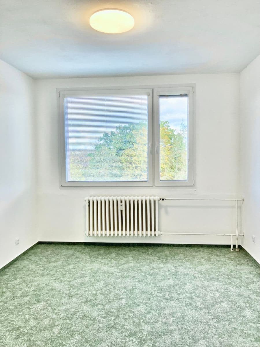 Pronájem bytu 3+1 56 m², U Remízku, Hořovice, Středočeský kraj Pronájem bytu 3+1 56 m², U Remízku, Hořovice, Středočeský kraj