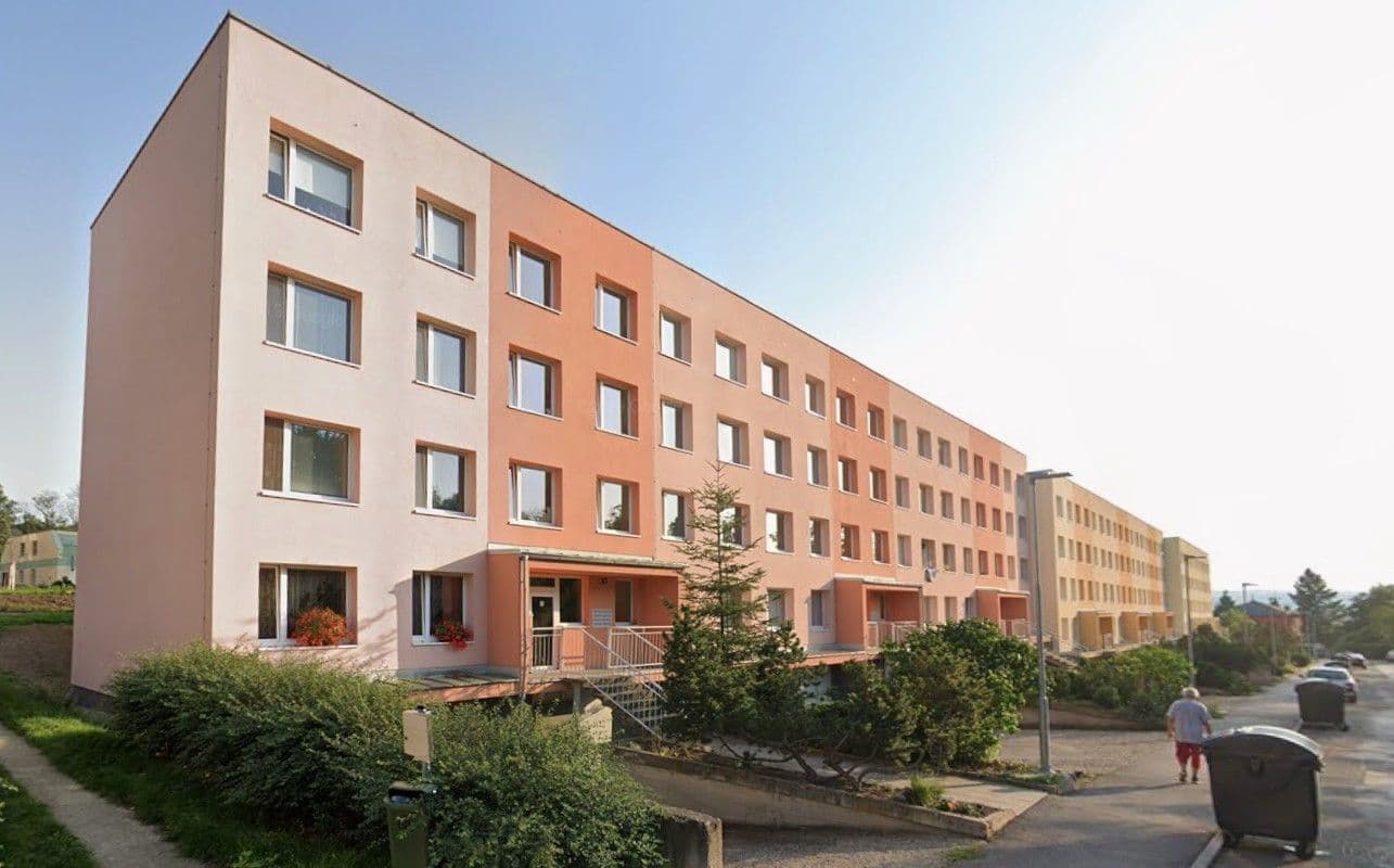 Pronájem bytu 3+1 56 m², U Remízku, Hořovice, Středočeský kraj Pronájem bytu 3+1 56 m², U Remízku, Hořovice, Středočeský kraj