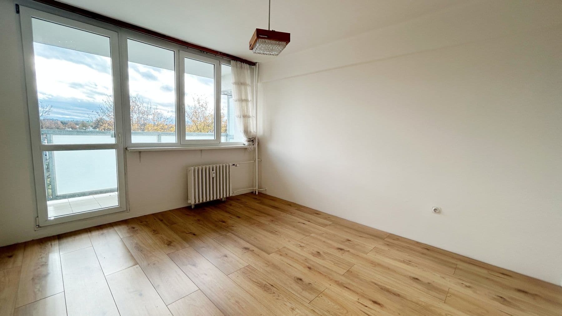 Pronájem bytu 2+1 53 m², Rimavské Soboty, Kolín, Středočeský kraj Pronájem bytu 2+1 53 m², Rimavské Soboty, Kolín, Středočeský kraj