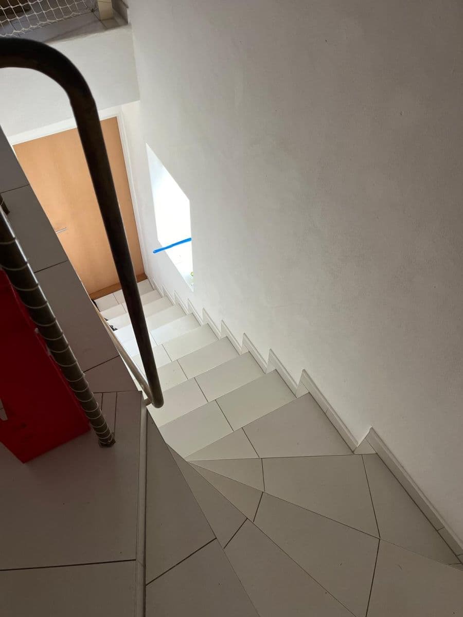 Pronájem bytu 2+kk 100 m², Tišnovská, Kuřim, Jihomoravský kraj Pronájem bytu 2+kk 100 m², Tišnovská, Kuřim, Jihomoravský kraj