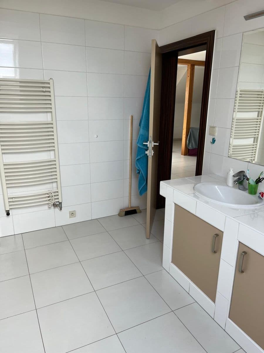 Pronájem bytu 2+kk 100 m², Tišnovská, Kuřim, Jihomoravský kraj Pronájem bytu 2+kk 100 m², Tišnovská, Kuřim, Jihomoravský kraj