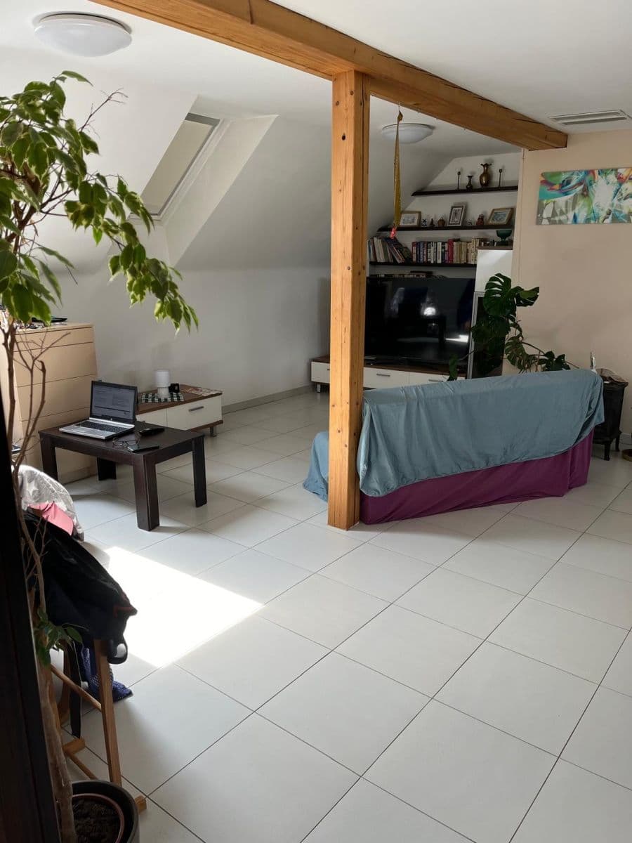 Pronájem bytu 2+kk 100 m², Tišnovská, Kuřim, Jihomoravský kraj Pronájem bytu 2+kk 100 m², Tišnovská, Kuřim, Jihomoravský kraj