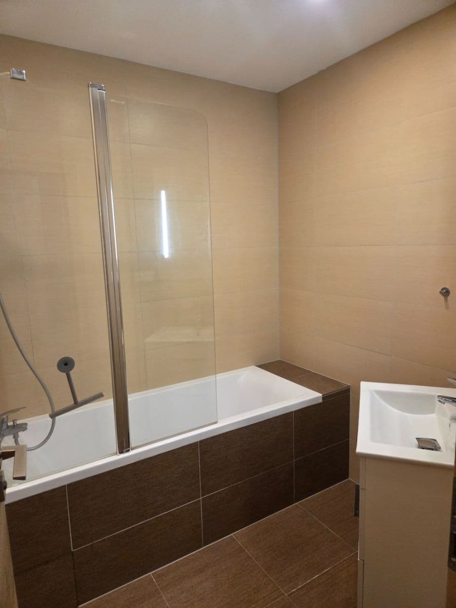 Pronájem bytu 2+kk 61 m², Tusarova, Praha, Praha Pronájem bytu 2+kk 61 m², Tusarova, Praha, Praha