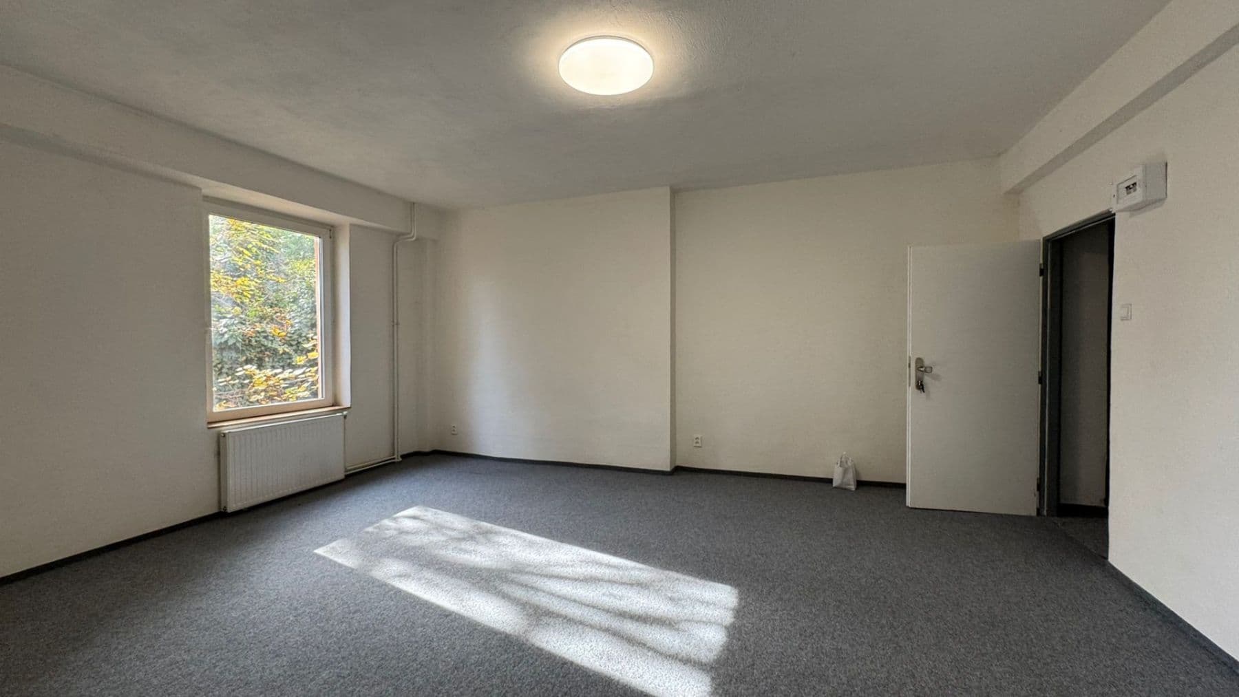 Pronájem kanceláře 43 m², Nový Zlíchov, Praha, Praha Pronájem kanceláře 43 m², Nový Zlíchov, Praha, Praha