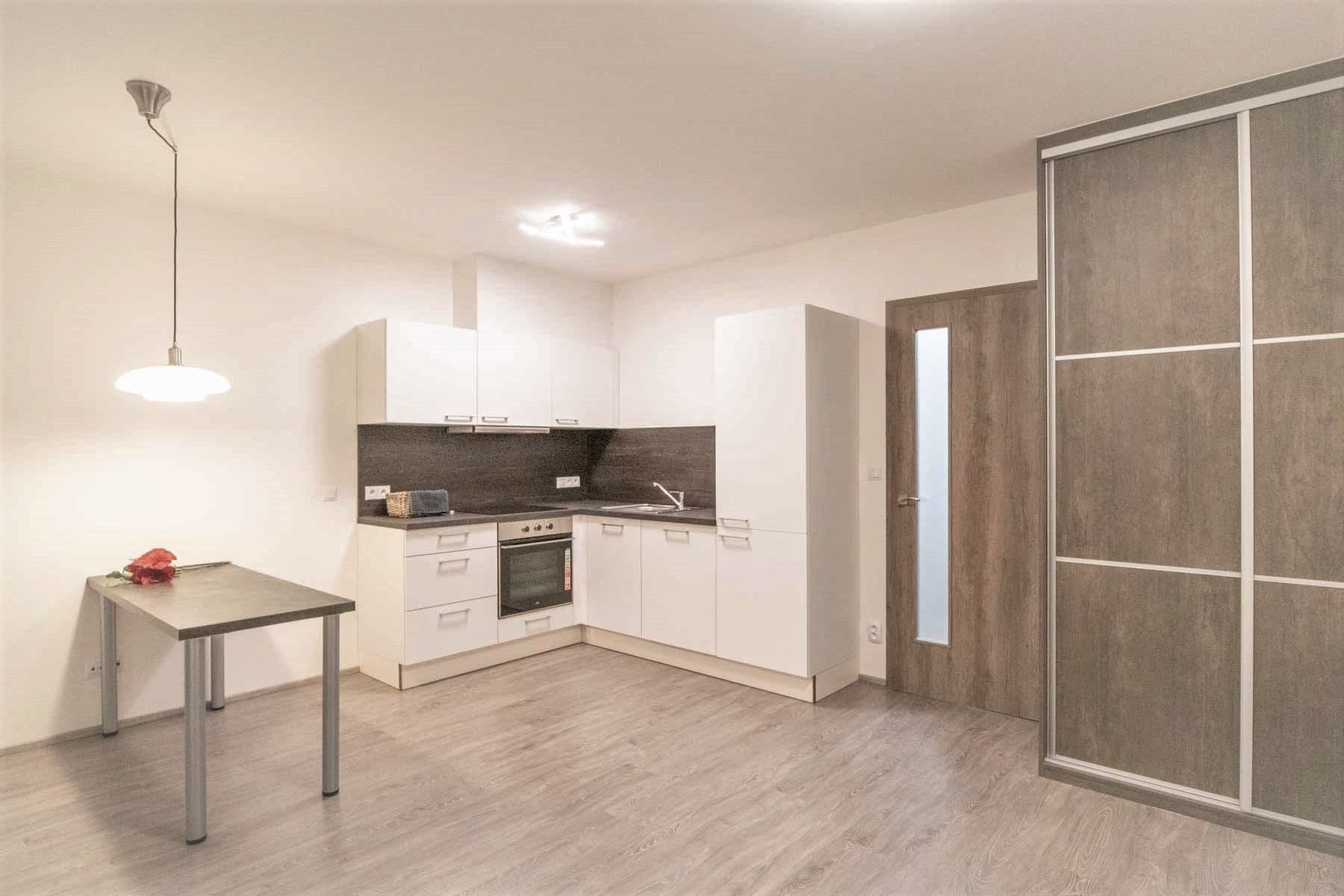 Prodej bytu 1+kk 34 m², Spolková, Brno, Jihomoravský kraj Prodej bytu 1+kk 34 m², Spolková, Brno, Jihomoravský kraj
