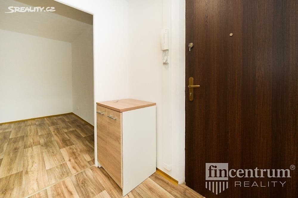 Pronájem bytu 1+kk 30 m², Hlávkova, Teplice, Ústecký kraj Pronájem bytu 1+kk 30 m², Hlávkova, Teplice, Ústecký kraj