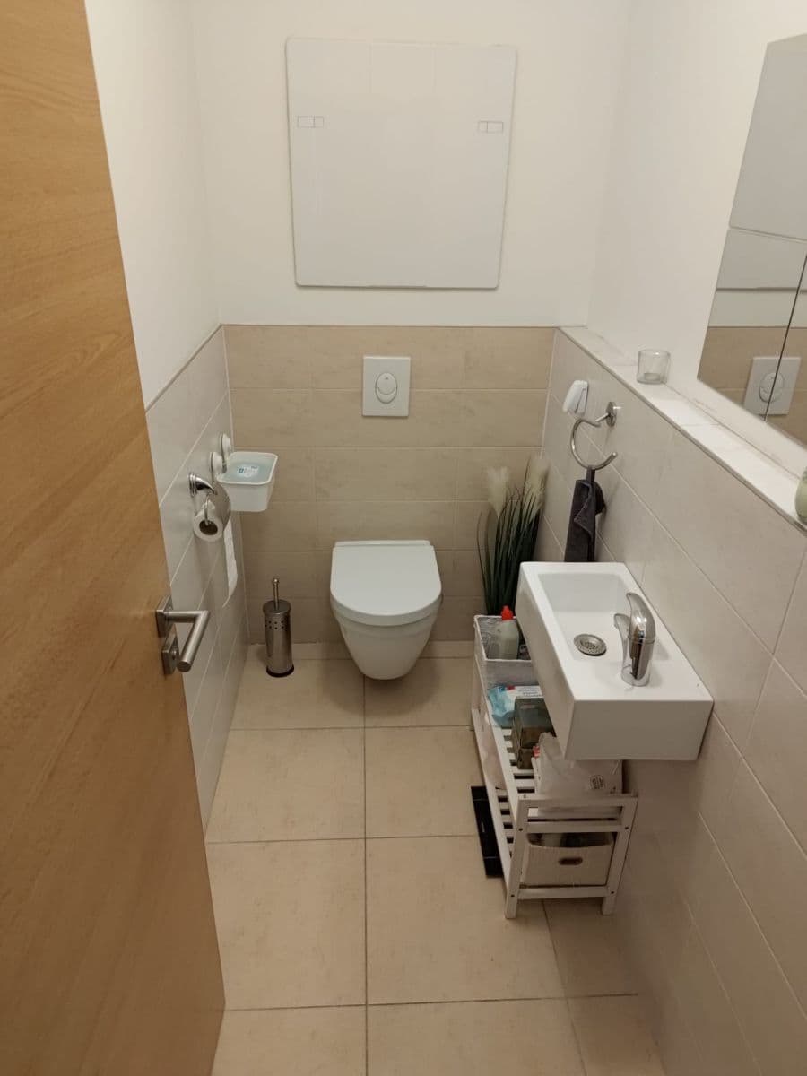 Pronájem bytu 2+kk 59 m², Sousedíkova, Praha, Praha Pronájem bytu 2+kk 59 m², Sousedíkova, Praha, Praha