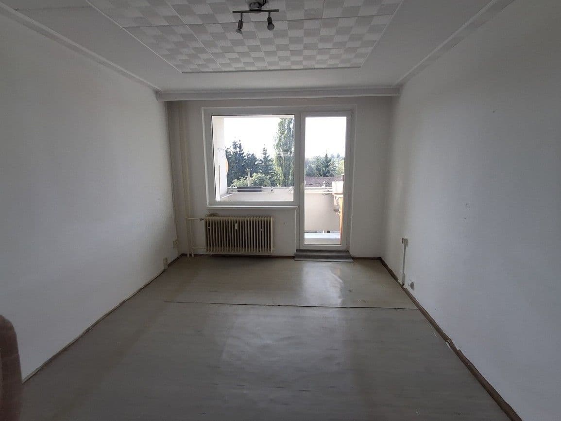 Pronájem bytu 3+1 64 m², Boženy Němcové, Cheb, Karlovarský kraj Pronájem bytu 3+1 64 m², Boženy Němcové, Cheb, Karlovarský kraj