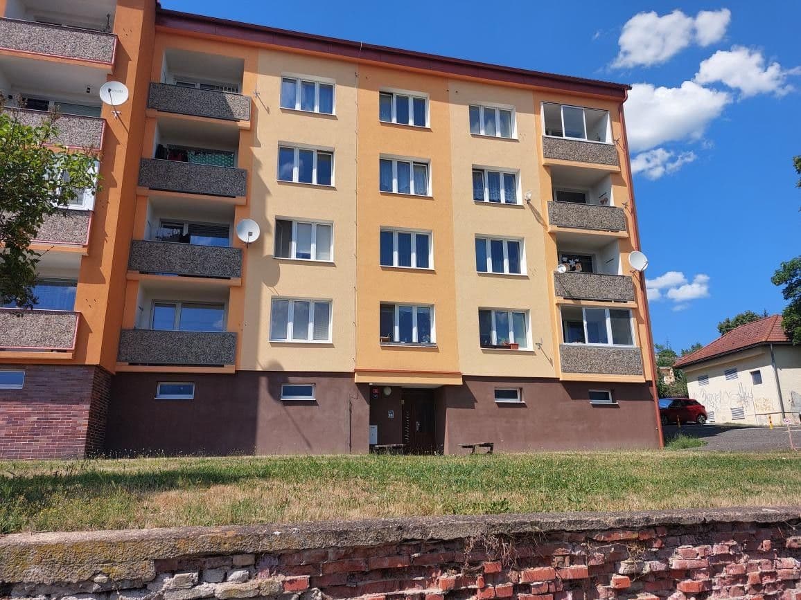 Pronájem bytu 3+1 64 m², Boženy Němcové, Cheb, Karlovarský kraj Pronájem bytu 3+1 64 m², Boženy Němcové, Cheb, Karlovarský kraj