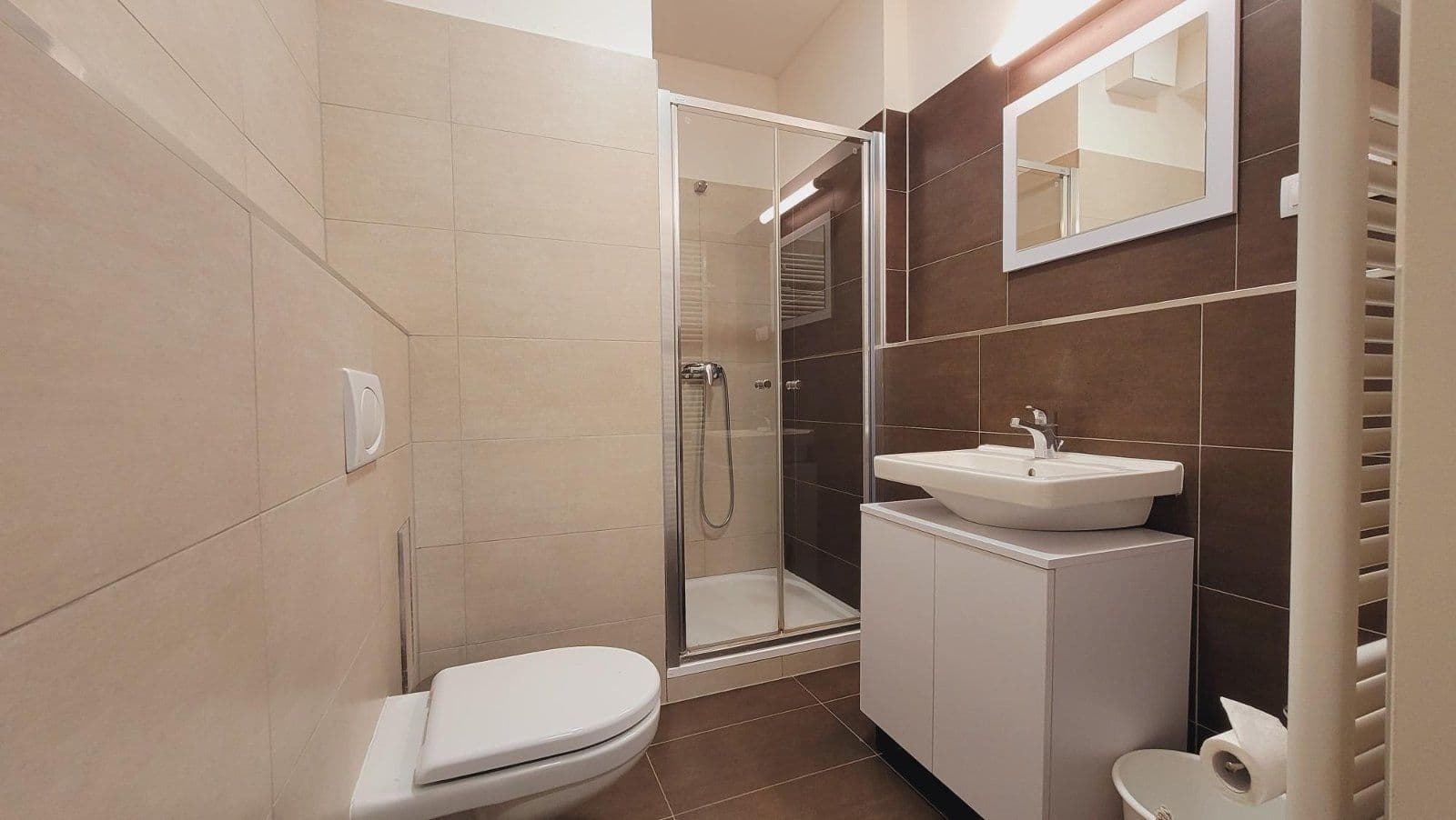 Pronájem bytu 1+kk 27 m², Magisterská, Plzeň, Plzeňský kraj Pronájem bytu 1+kk 27 m², Magisterská, Plzeň, Plzeňský kraj