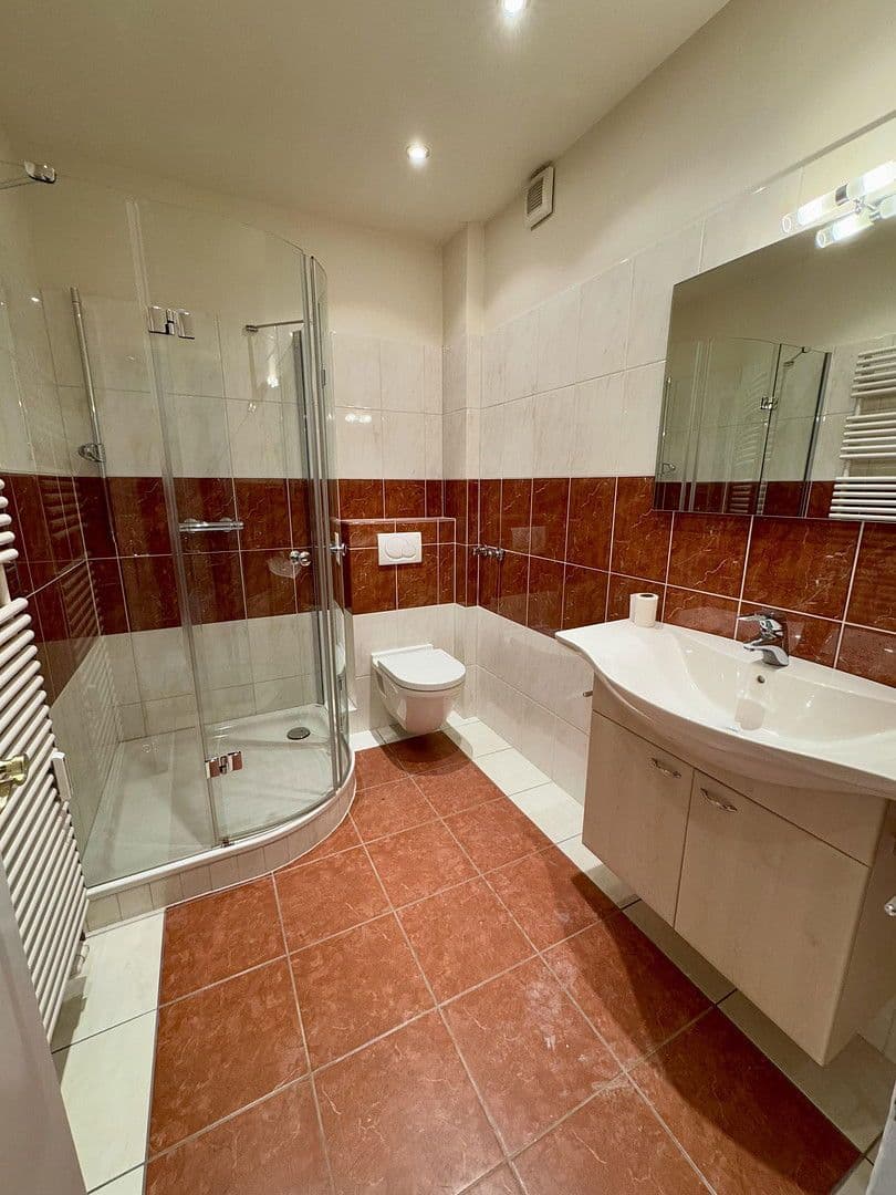 Pronájem bytu 2+1 62 m², Theaterstr. 71, Cáchy, Severní Porýní-Vestfálsko Pronájem bytu 2+1 62 m², Theaterstr. 71, Cáchy, Severní Porýní-Vestfálsko