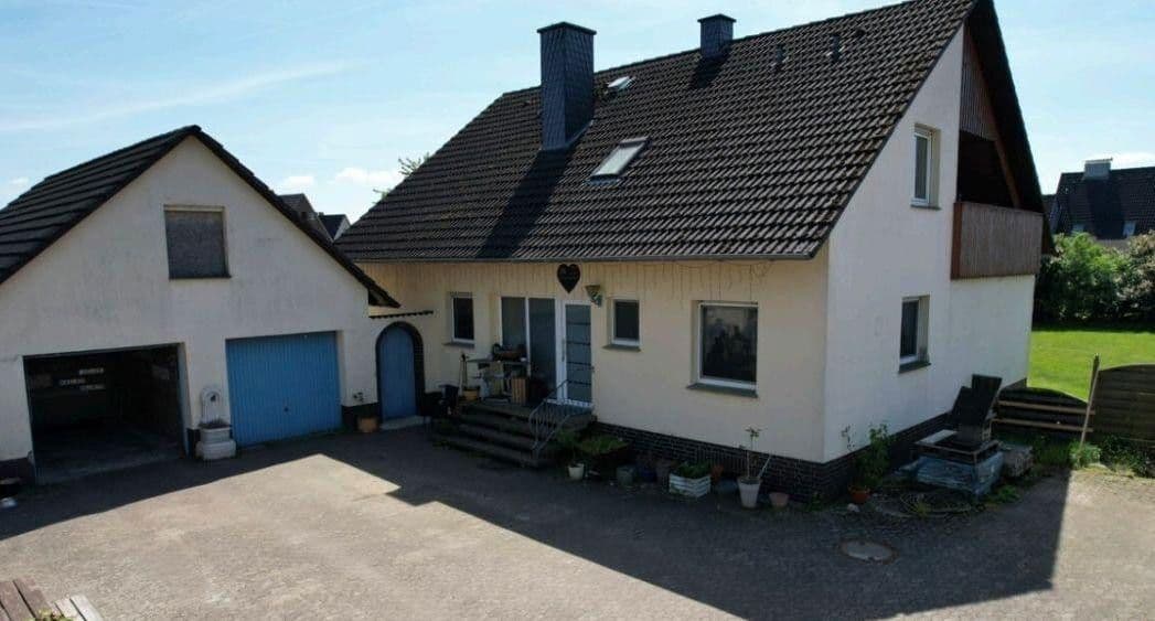 Prodej domu 180 m², pozemek 1.743 m², DetzkämperStr, 76, Hille, Severní Porýní-Vestfálsko Prodej domu 180 m², pozemek 1.743 m², DetzkämperStr, 76, Hille, Severní Porýní-Vestfálsko
