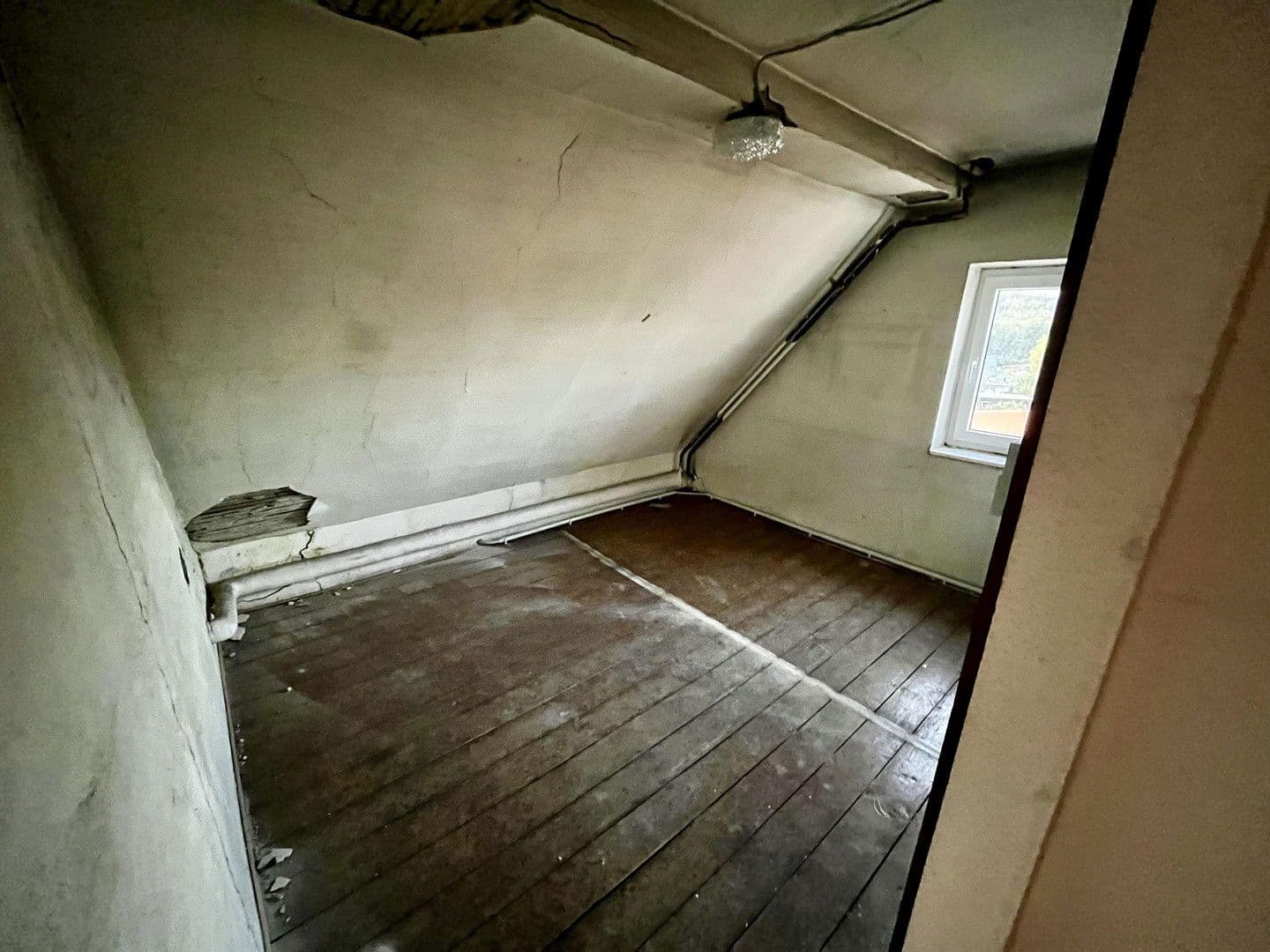 Prodej domu 190 m², pozemek 165 m², Alsenz, Porýní-Falc Prodej domu 190 m², pozemek 165 m², Alsenz, Porýní-Falc