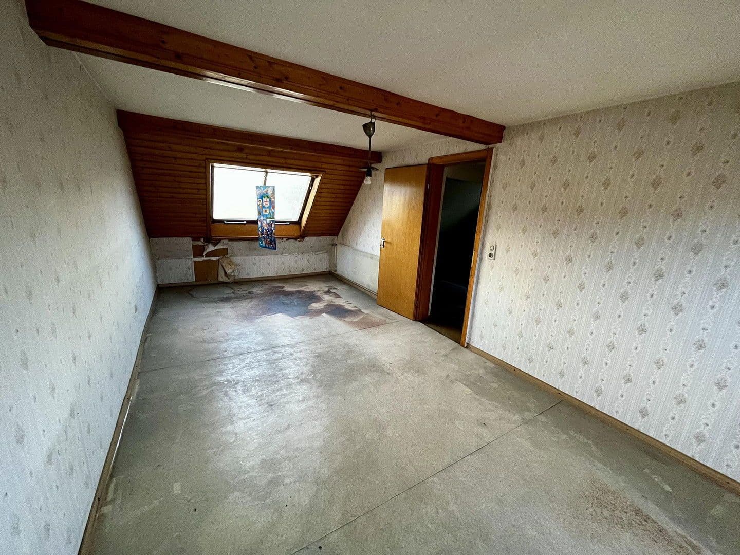 Prodej domu 190 m², pozemek 165 m², Alsenz, Porýní-Falc Prodej domu 190 m², pozemek 165 m², Alsenz, Porýní-Falc