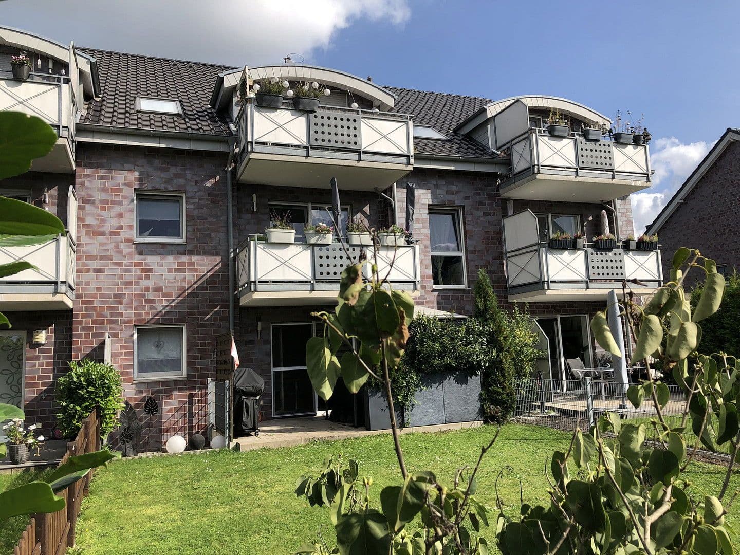 Pronájem bytu 4+kk 97 m², Hühnerheide 107, Dinslaken, Severní Porýní-Vestfálsko Pronájem bytu 4+kk 97 m², Hühnerheide 107, Dinslaken, Severní Porýní-Vestfálsko