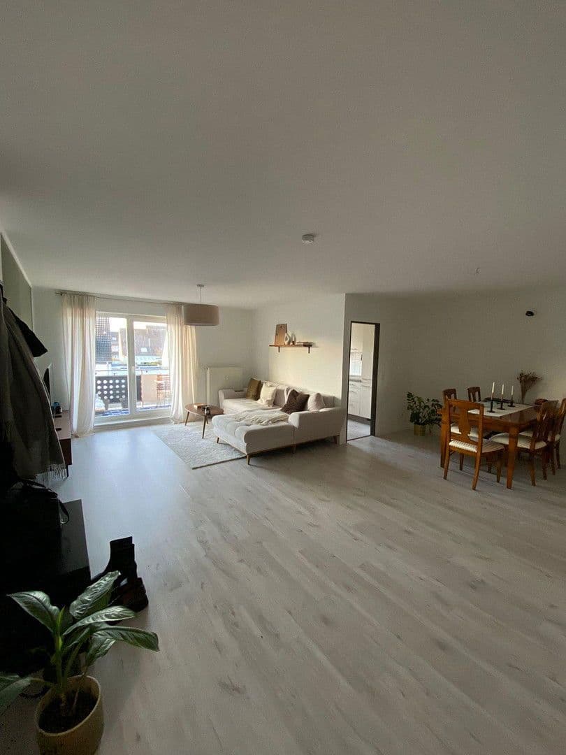 Pronájem bytu 4+kk 97 m², Hühnerheide 107, Dinslaken, Severní Porýní-Vestfálsko Pronájem bytu 4+kk 97 m², Hühnerheide 107, Dinslaken, Severní Porýní-Vestfálsko