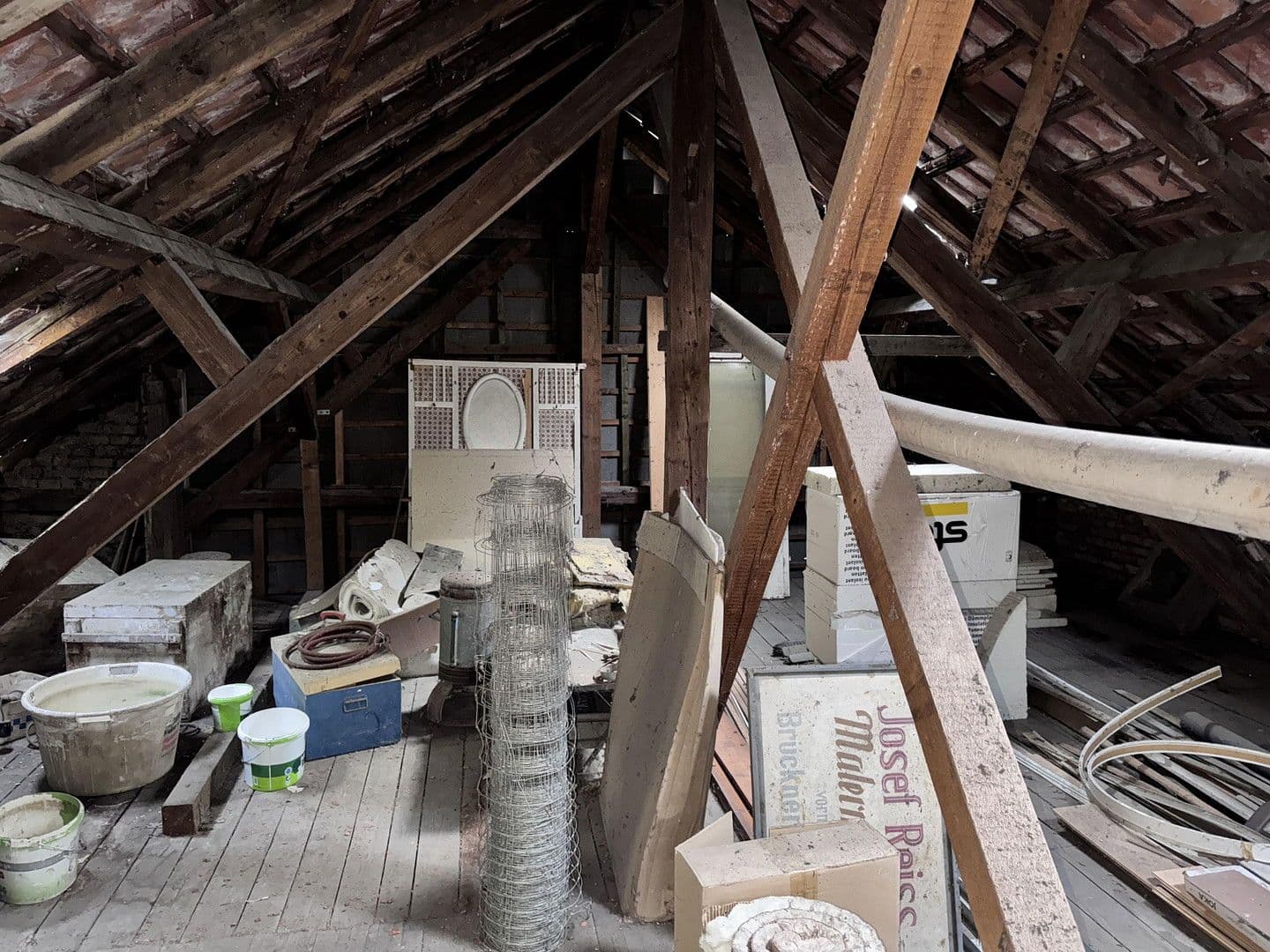 Prodej domu 168 m², pozemek 337 m², Baden-Baden, Bádensko-Württembersko Prodej domu 168 m², pozemek 337 m², Baden-Baden, Bádensko-Württembersko