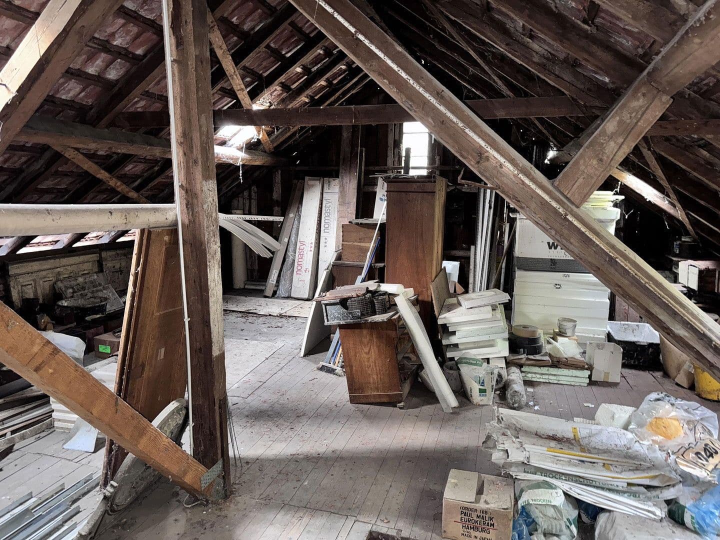 Prodej domu 168 m², pozemek 337 m², Baden-Baden, Bádensko-Württembersko Prodej domu 168 m², pozemek 337 m², Baden-Baden, Bádensko-Württembersko