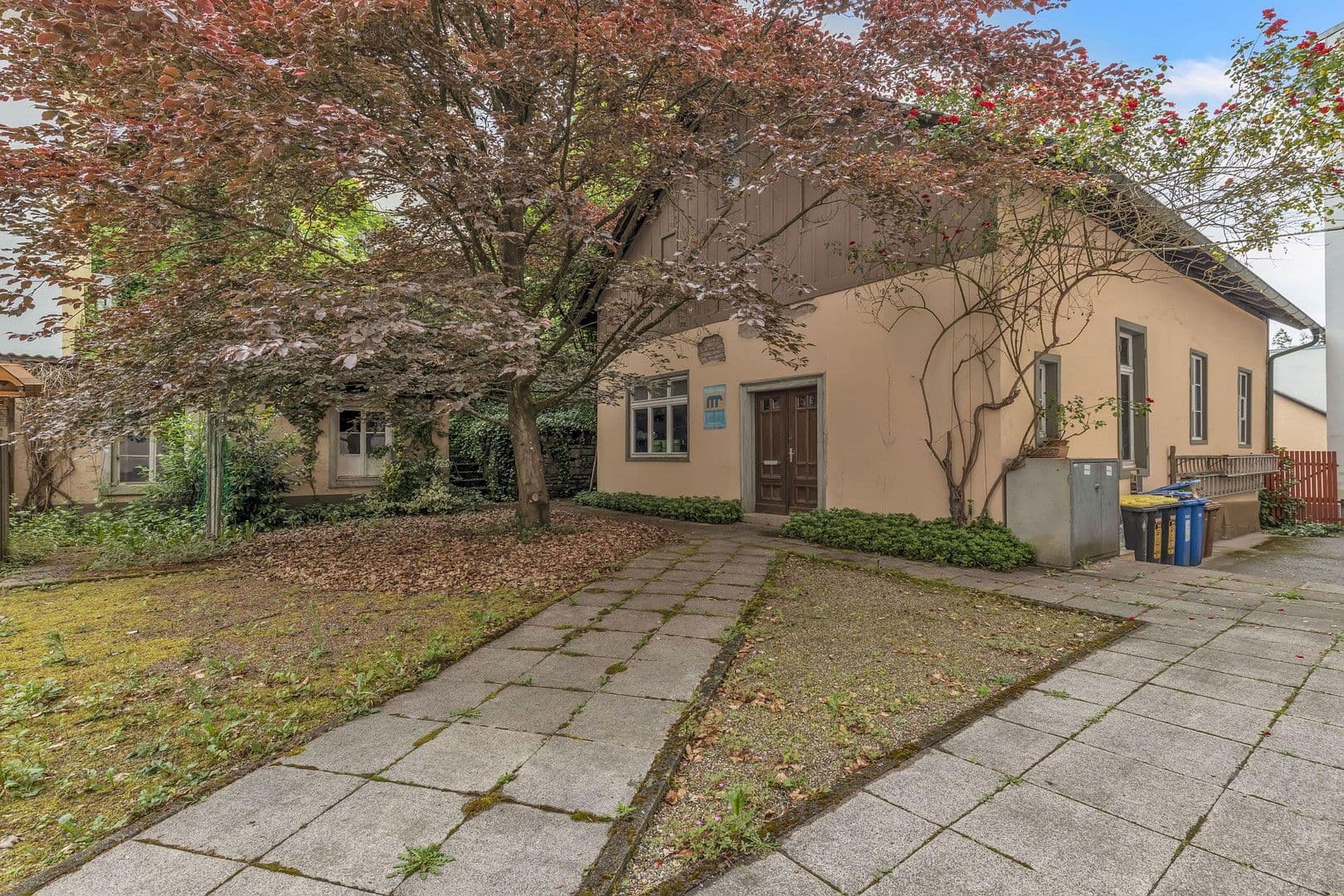 Prodej domu 168 m², pozemek 337 m², Baden-Baden, Bádensko-Württembersko Prodej domu 168 m², pozemek 337 m², Baden-Baden, Bádensko-Württembersko