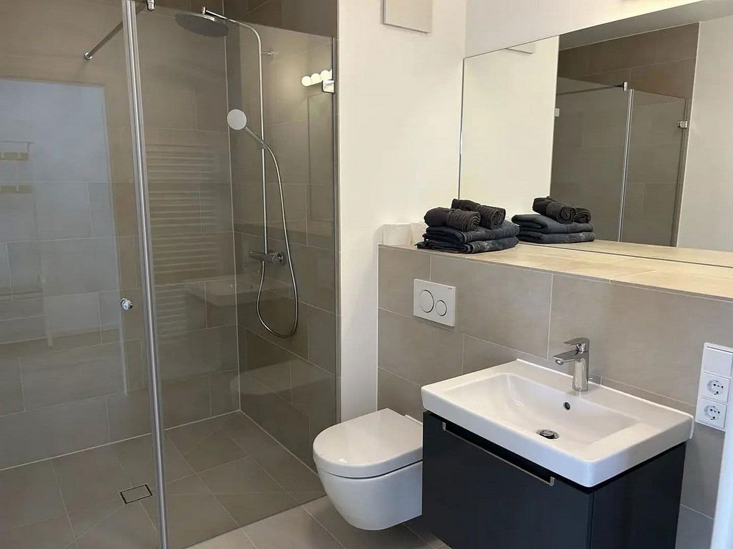 Pronájem bytu 2+1 51 m², München, Bavorsko Pronájem bytu 2+1 51 m², München, Bavorsko