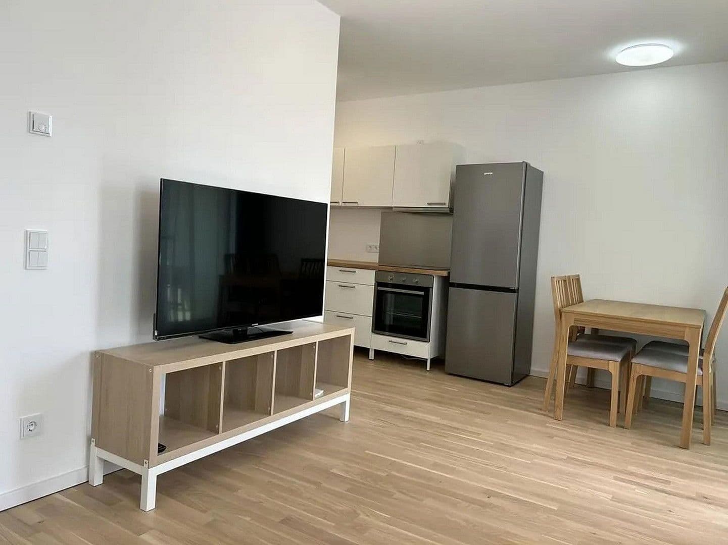 Pronájem bytu 2+1 51 m², München, Bavorsko Pronájem bytu 2+1 51 m², München, Bavorsko