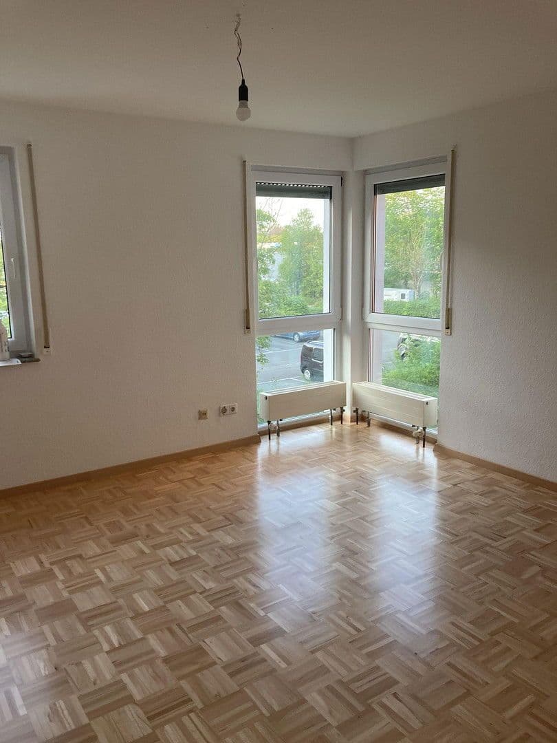 Pronájem bytu 4+1 104 m², Neu-Ulm, Bavorsko Pronájem bytu 4+1 104 m², Neu-Ulm, Bavorsko