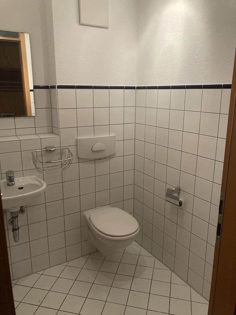Pronájem bytu 4+1 104 m², Neu-Ulm, Bavorsko Pronájem bytu 4+1 104 m², Neu-Ulm, Bavorsko