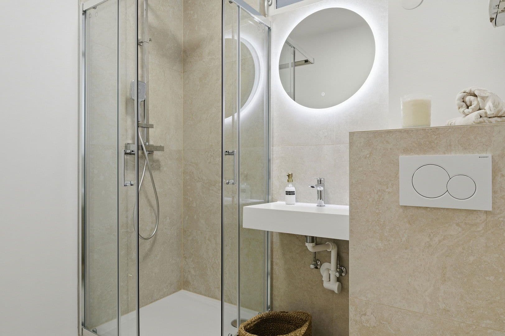 Prodej bytu 3+1 62 m², Mauthausnerstraße 30, Enns, Horní Rakousko Prodej bytu 3+1 62 m², Mauthausnerstraße 30, Enns, Horní Rakousko