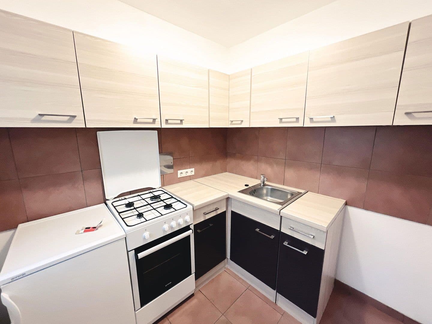 Prodej bytu 1+kk 45 m², Neulerchenflederstraße, Wien, Wien Prodej bytu 1+kk 45 m², Neulerchenflederstraße, Wien, Wien