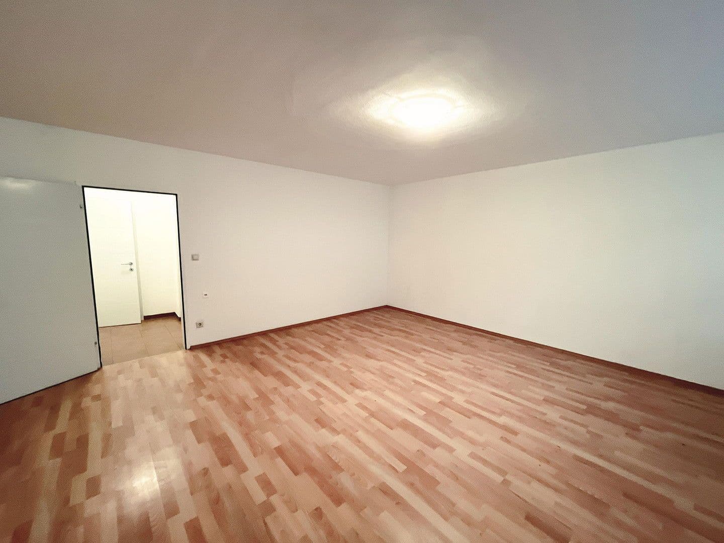 Prodej bytu 1+kk 45 m², Neulerchenflederstraße, Wien, Wien Prodej bytu 1+kk 45 m², Neulerchenflederstraße, Wien, Wien