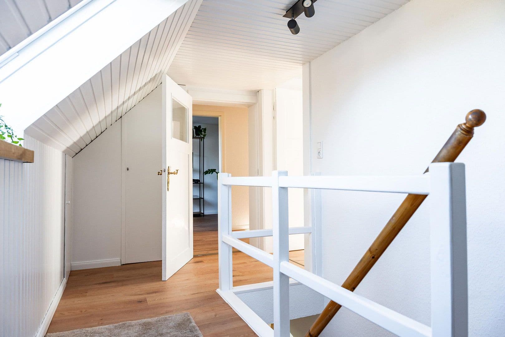 Prodej domu 109 m², pozemek 290 m², Anholtstr. 23, Häfen - Bremerhaven, Bremen Prodej domu 109 m², pozemek 290 m², Anholtstr. 23, Häfen - Bremerhaven, Bremen