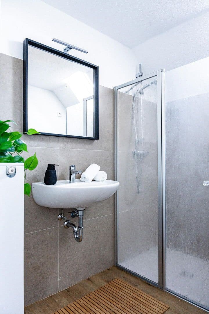 Prodej domu 109 m², pozemek 290 m², Anholtstr. 23, Häfen - Bremerhaven, Bremen Prodej domu 109 m², pozemek 290 m², Anholtstr. 23, Häfen - Bremerhaven, Bremen